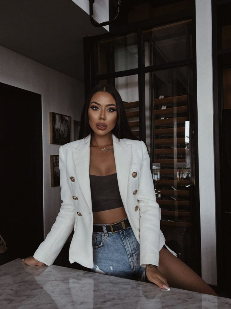 Алеся — твоя фантазия для VIP встречи