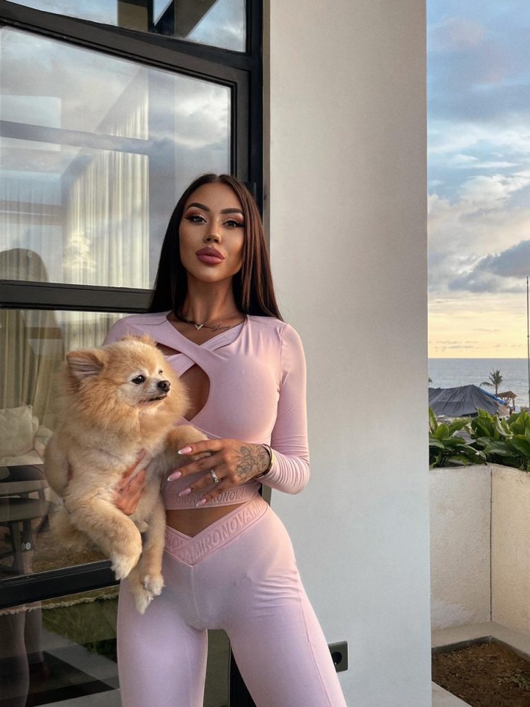 Алеся предлагает дискретный эскорт в Киеве и пригороде