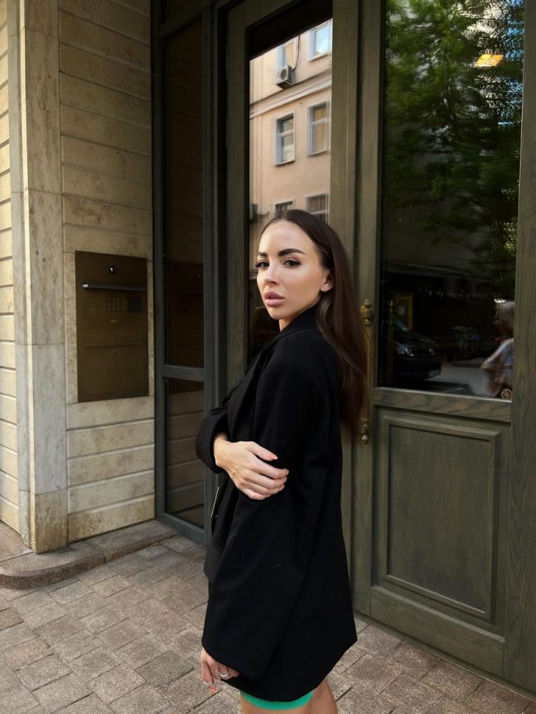 Сексуальная эскортница Анна из Киева