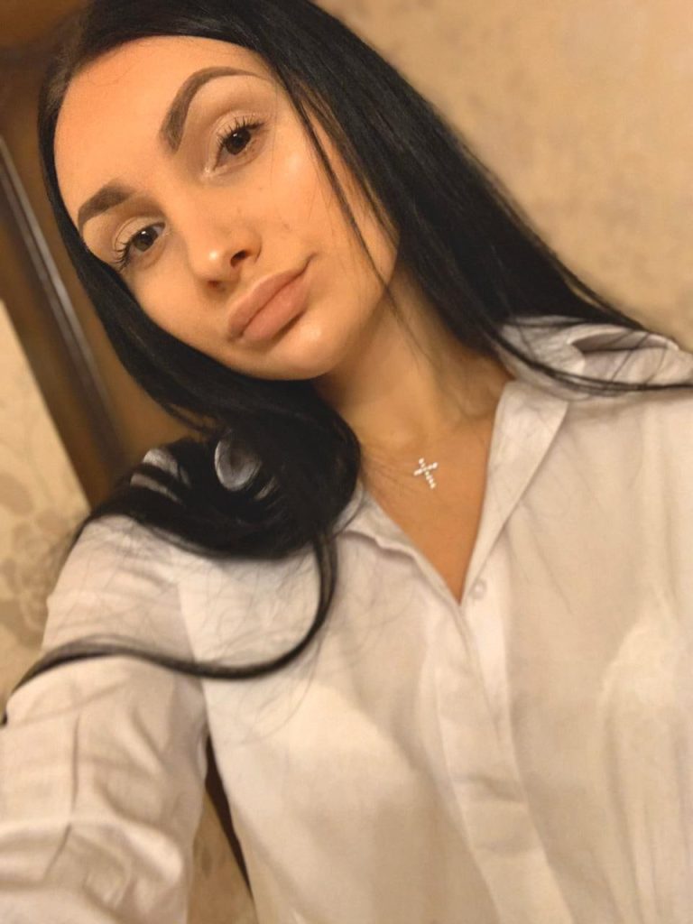 Дарина 💋 — твоя фантазия для прогулки по Киеву