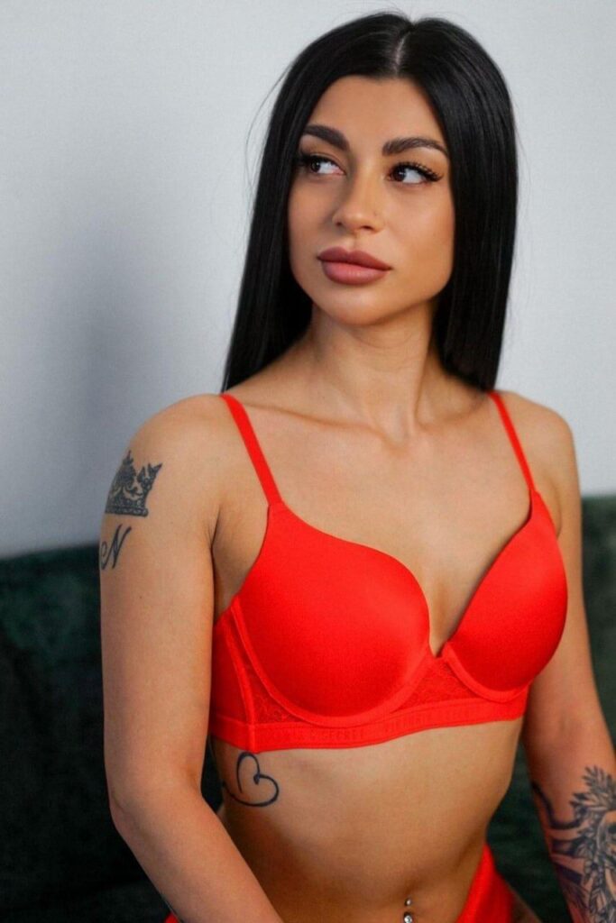 Зенди — вип эскорт в Киеве