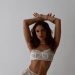 Нежная модель Лея из района Киева
