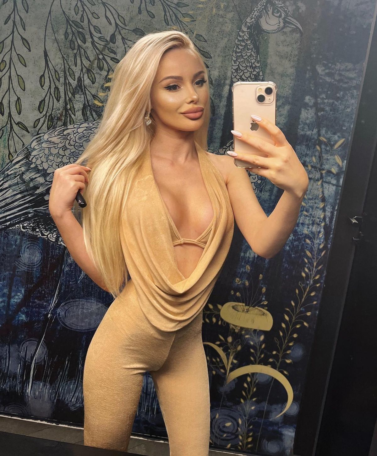 Проститутки Киева, фото обложки проститутки киева