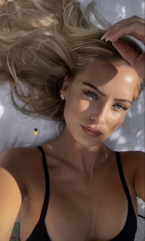 Проститутки Киева, фото Алисы в статье блога